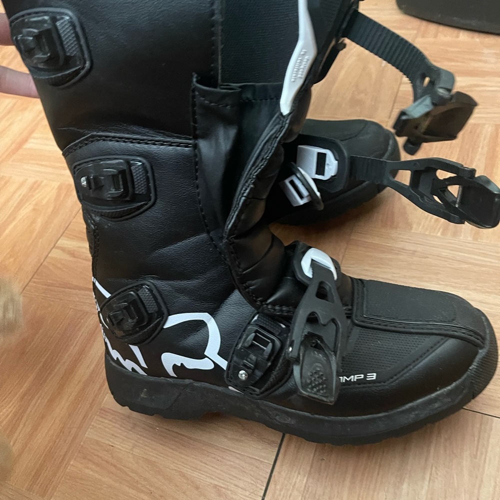 Fox comp3 boots size 6youth